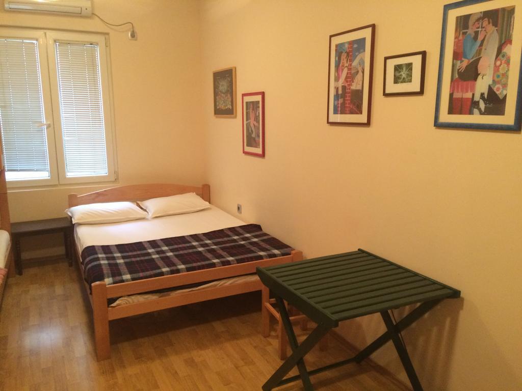 Hostel Jasmin 베오그라드 외부 사진