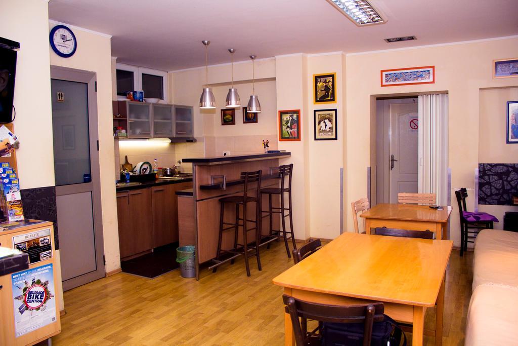 Hostel Jasmin 베오그라드 외부 사진