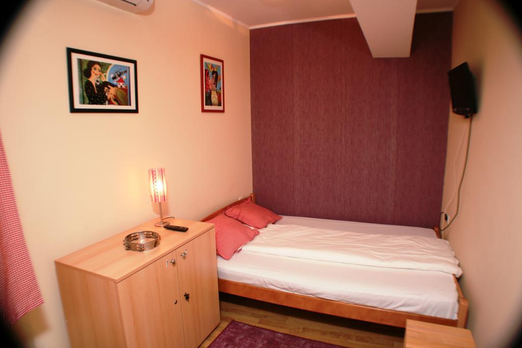 Hostel Jasmin 베오그라드 외부 사진