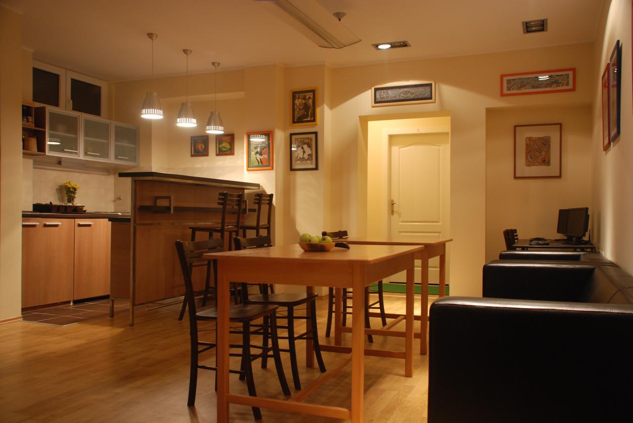 Hostel Jasmin 베오그라드 외부 사진